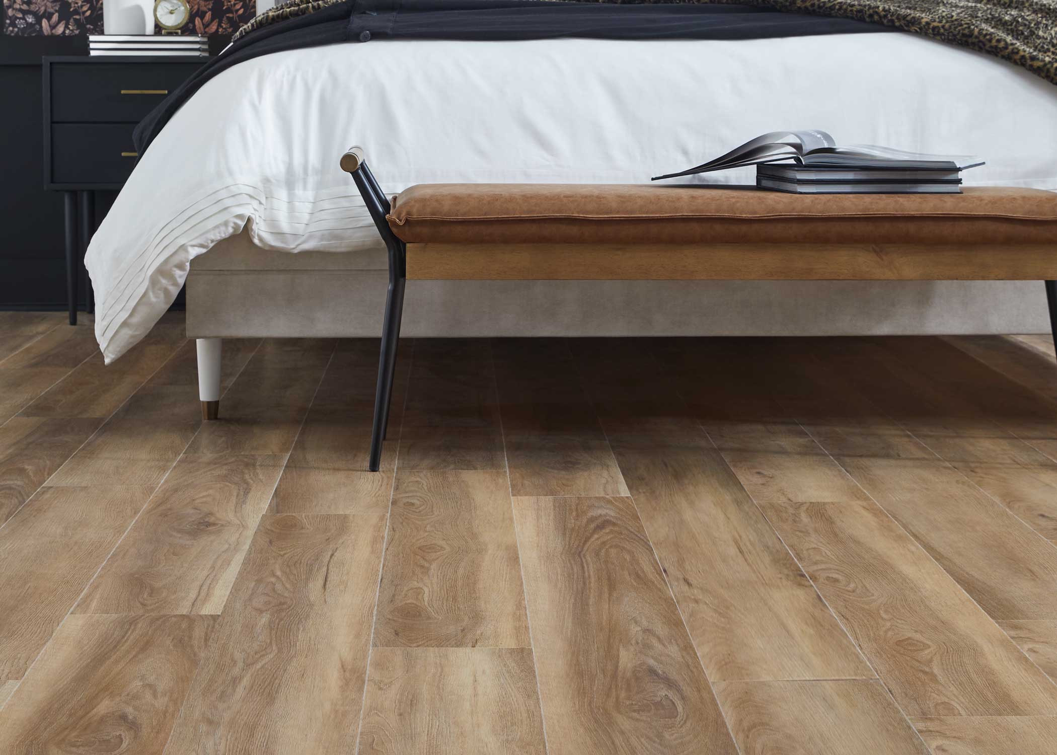5mm w/pad Shoreway Oak Waterproof Rigid Vinyl Plank Flooring 7.1 in. Wide x 48 in. Long - Image 3